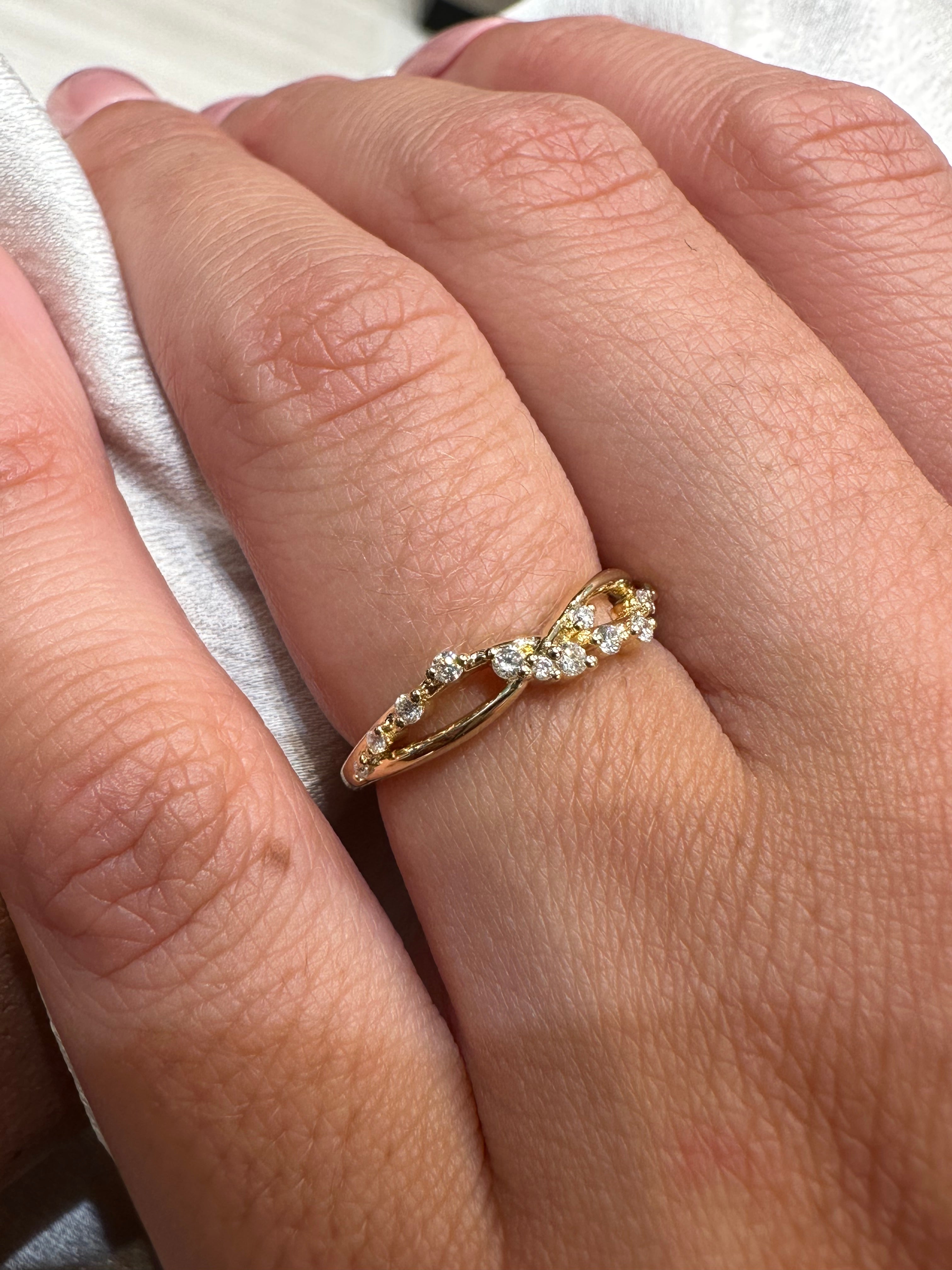 Spaced Diamond Infinity Ring - Armans Fine Jewellery