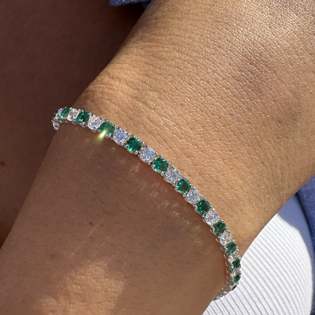 Alternating Green Emerald and Diamond Tennis Bracelet