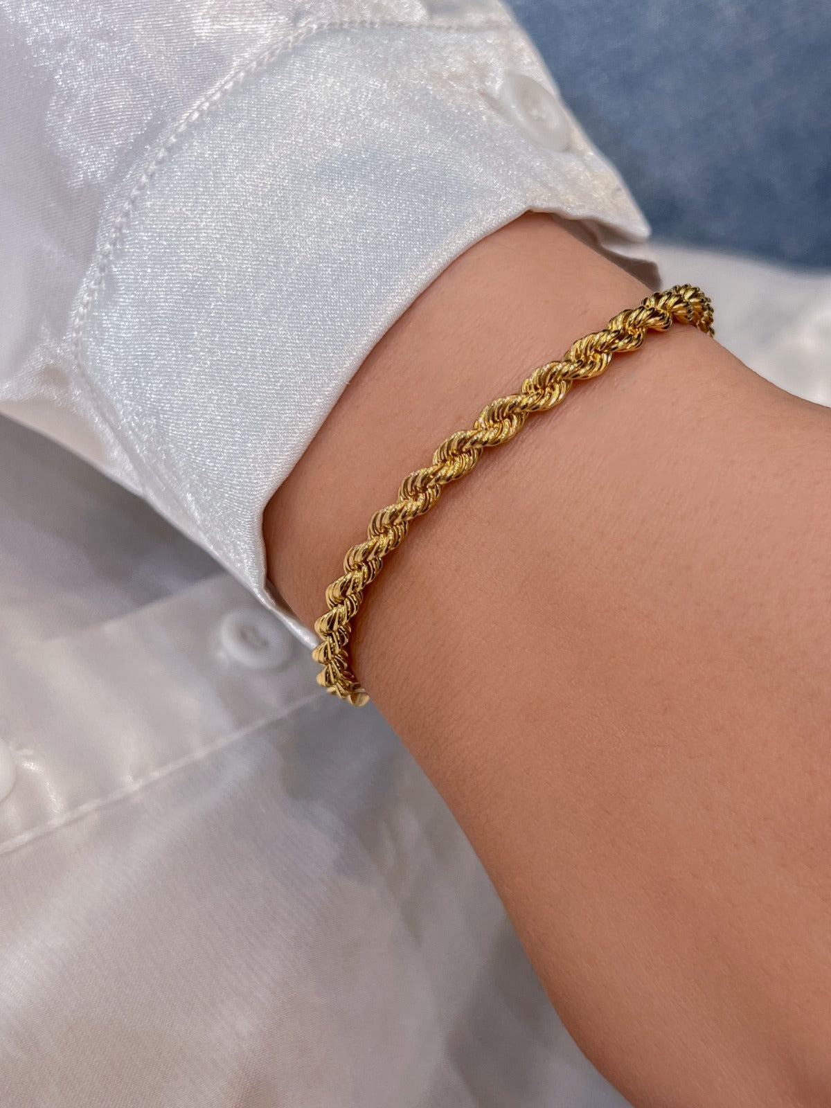 Rebecca My World Gold Twisted Rope Chain Bracelet BWVBBO99