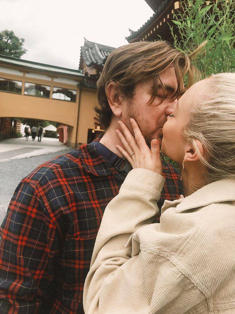 Diamond V Ring - Armans Fine Jewellery