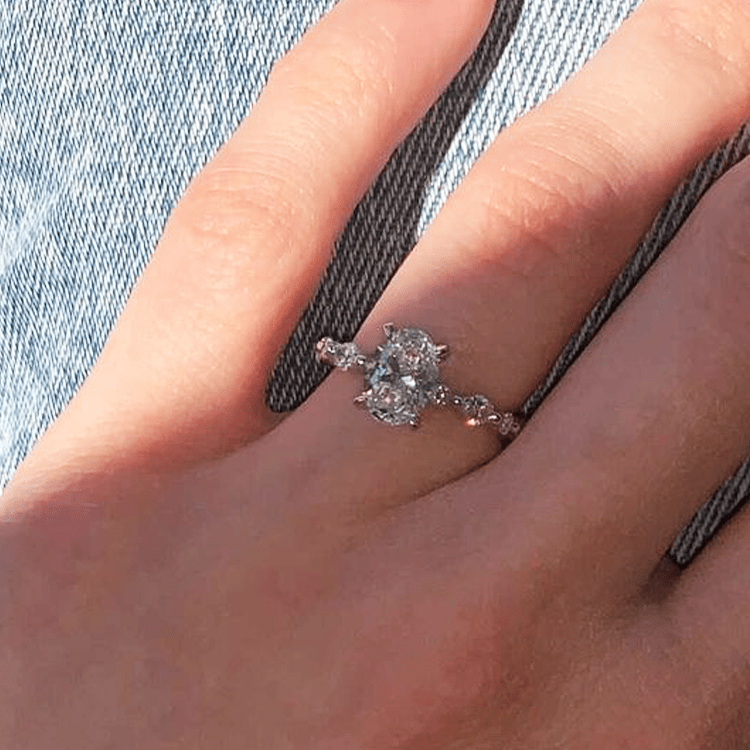 Head Oval Heels Engagement Ring - Armans Fine Jewellery